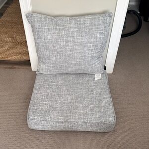 Grey chair cushion set